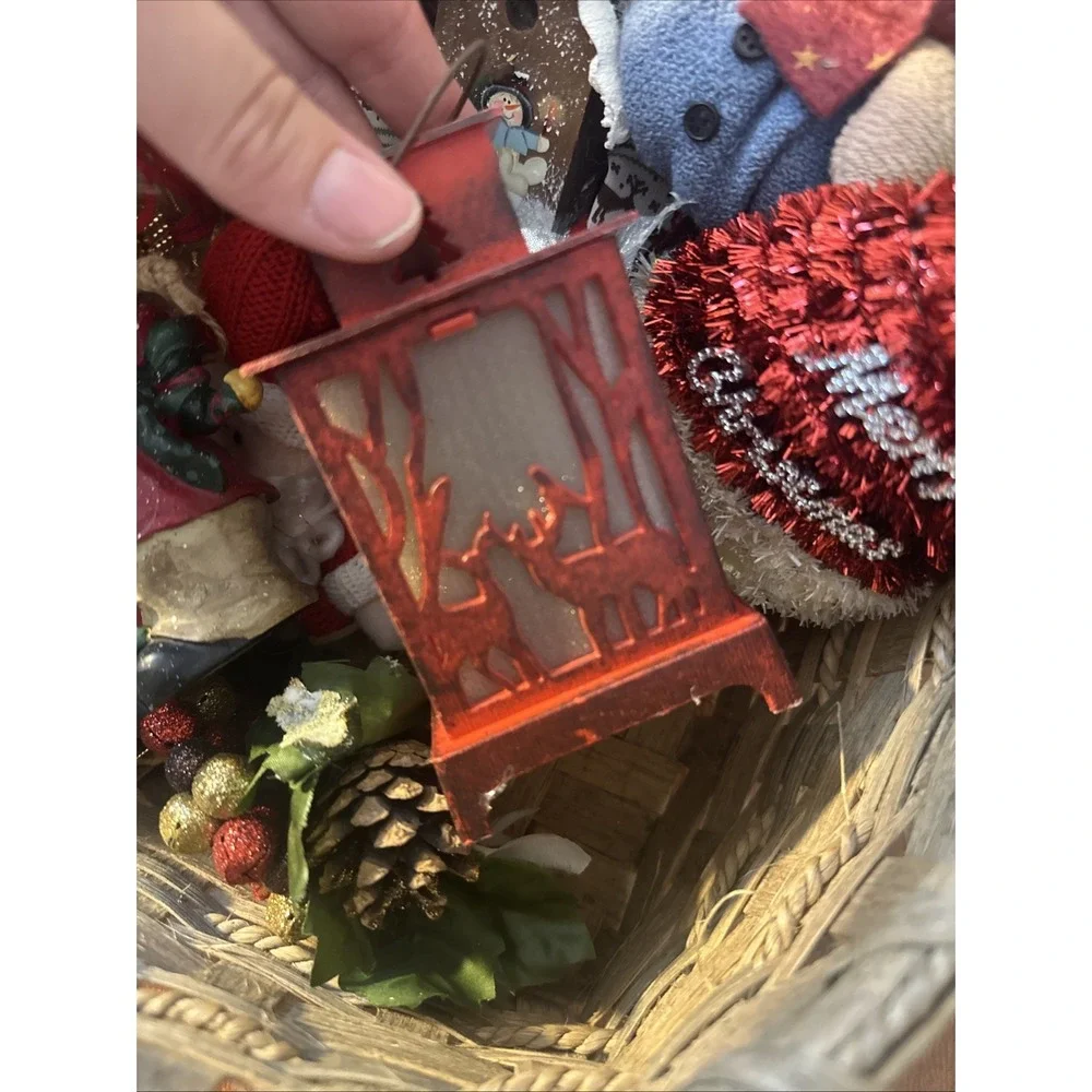 Christmas Craft Accents, Picks, Ornaments, Bells, Pine Cones For Crafts And Deco